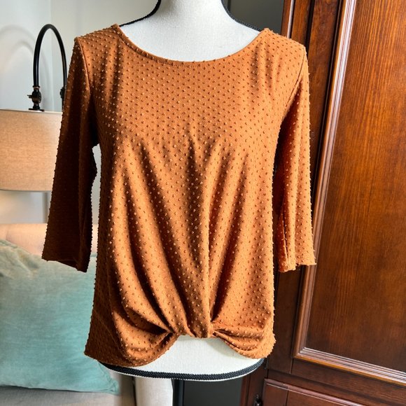 Anthropologie W5 Textured Polka Dot 3/4 Sleeve Top - Picture 1 of 6